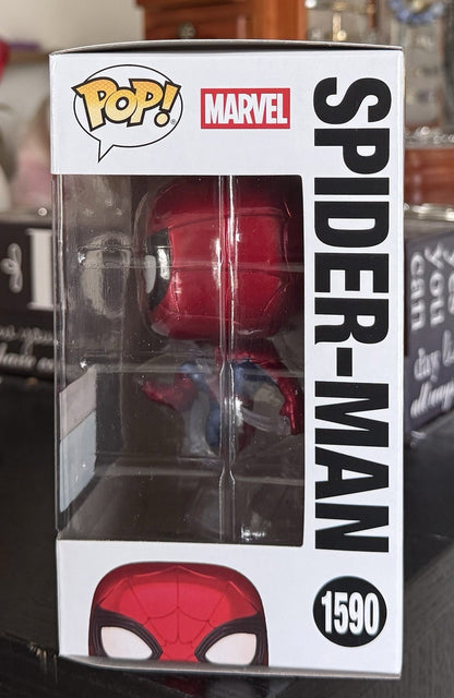 Funko Pop Spider-Man Brand New Day Metallic # 1590 Marvel Exclusive + Protector